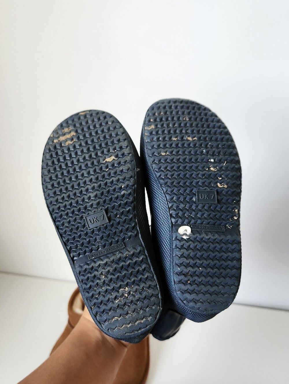 KIDS SHOES A LOT - Picture 5 of 8